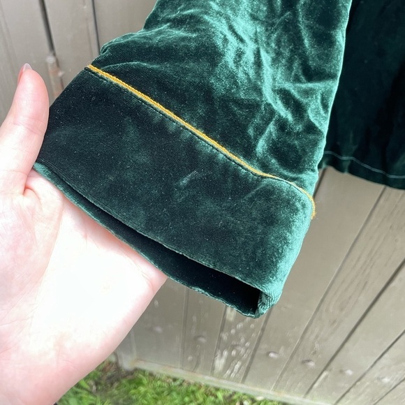 SLEEPY JONES Marina Atleisure Grosgrain-trimmed Velvet Pajama Shirt In Green - Picture 6 of 6